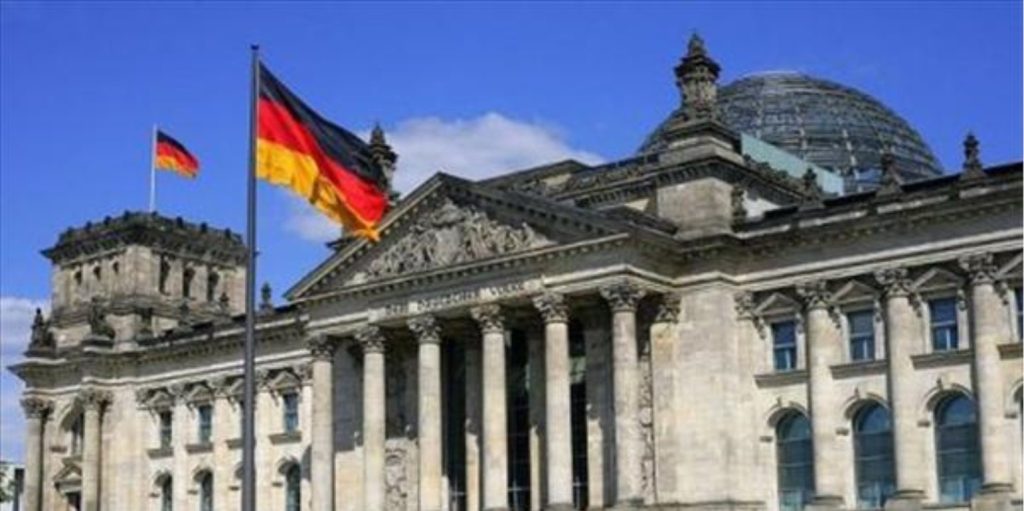 DW: Τα γερμανικά κόμματα εκφράζουν την πλήρη στήριξή τους στη συμφωνία των Πρεσπών και τον Α. Τσίπρα
