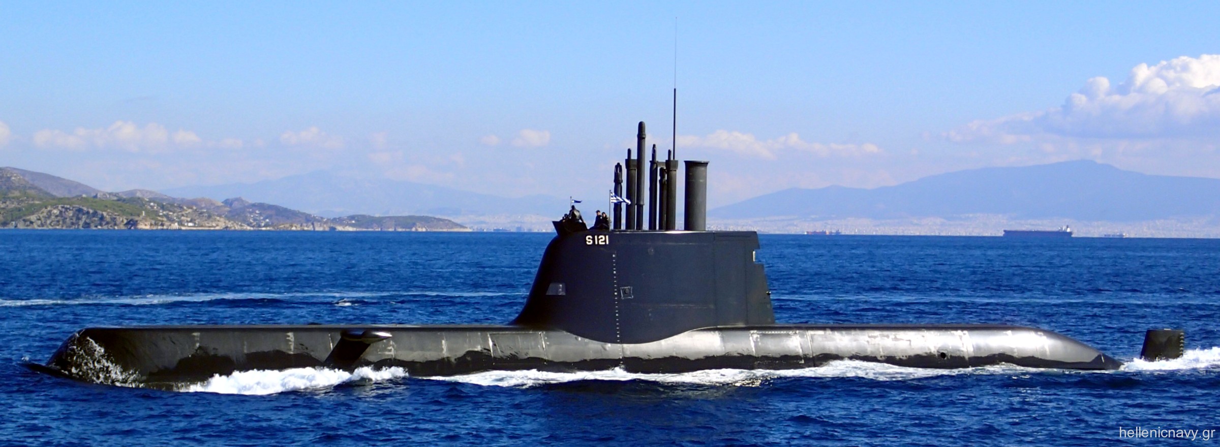 Type 214: Στα «έγκατα» του πιο σύγχρονου υποβρυχίου στη Μεσόγειο