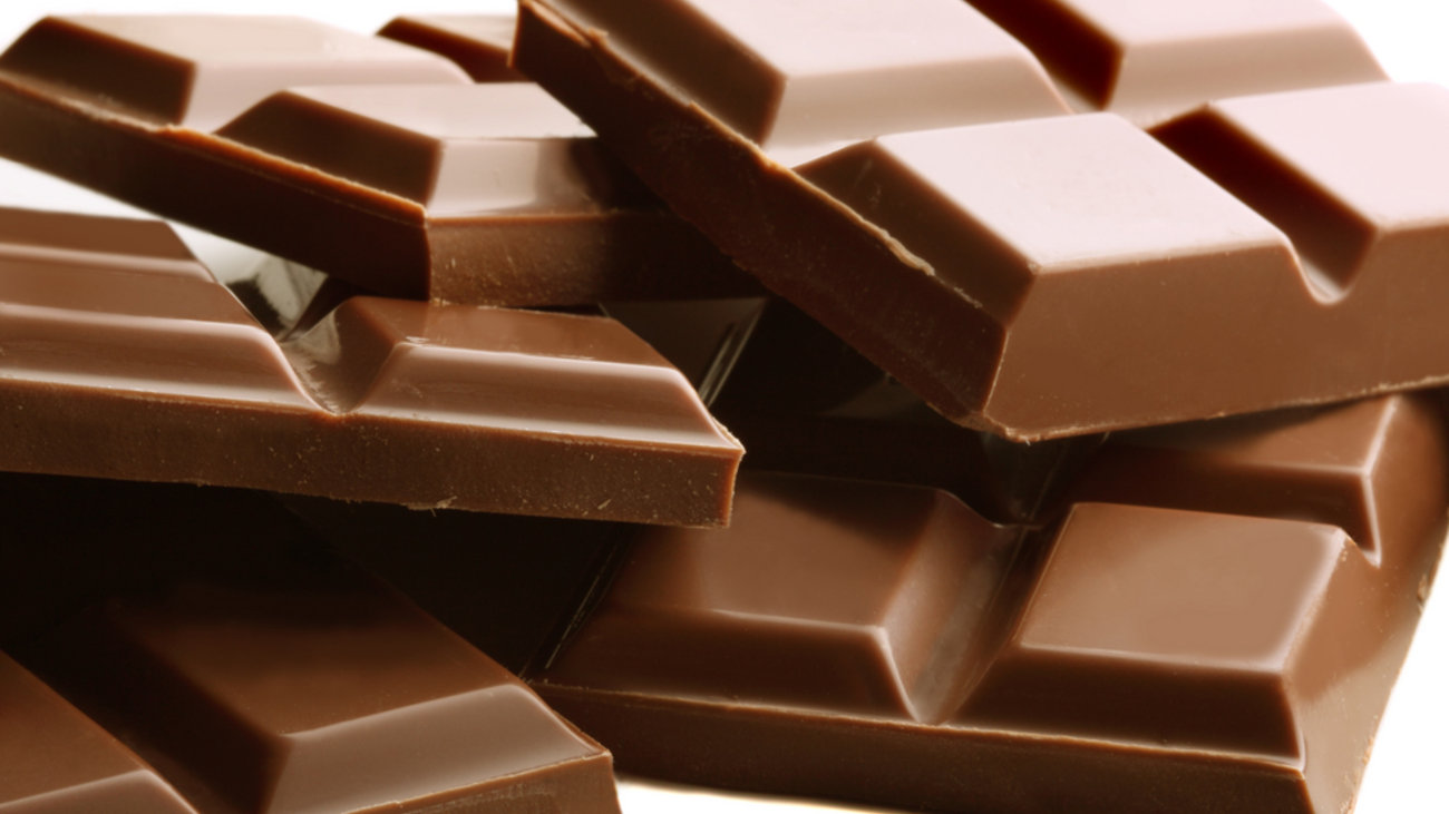 Εσείς το ξέρατε οτι ο βήχας σταματάει με σοκολάτα καλύτερα από ότι με σιρόπι;