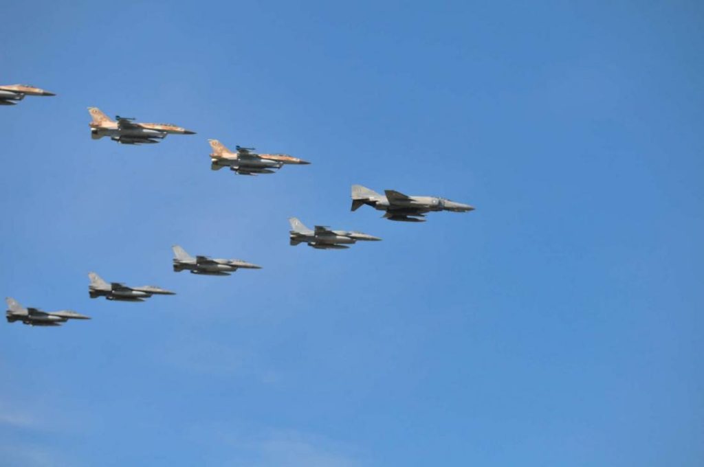 Δείτε γιατί θα δούμε στον ουρανό της Αθήνας μαχητικά αεροσκάφη σήμερα το πρωί