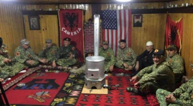 Αλβανία: Εμφάνιση του «Απελευθερωτικού Στρατού Τσαμουριάς» (φώτο)