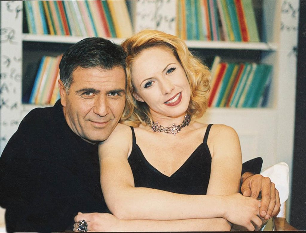 «Στους Δύο Ξένους δεν ήμουν η συμπαθητική της παρέας, με θεωρούσαν ξινή» (βίντεο)