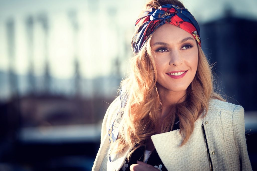 Συγκλονίζει η Τάμτα: Με «κλέψανε» στα 14 για να με παντρέψουν (βίντεο)