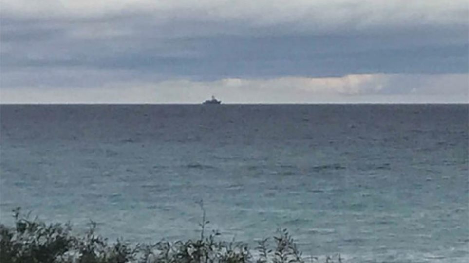 Στα ανοιχτά της κατεχόμενης Κερύνειας λόγω θαλασσοταραχής το Barbaros