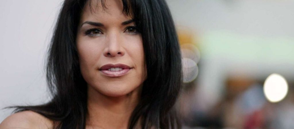 Αυτή είναι η γυναίκα που έκανε τον Mr Amazon να πληρώσει το ακριβότερο διαζύγιο του κόσμου (βίντεο-φωτο)