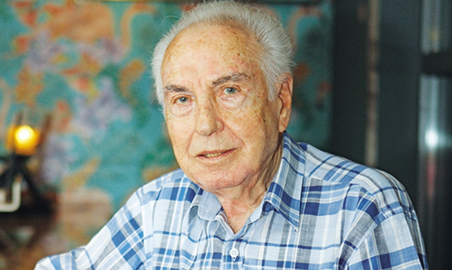 Θλίψη στον καλλιτεχνικό κόσμο – Απεβίωσε ο ηθοποιός Τρύφων Καρατζάς (φωτο)