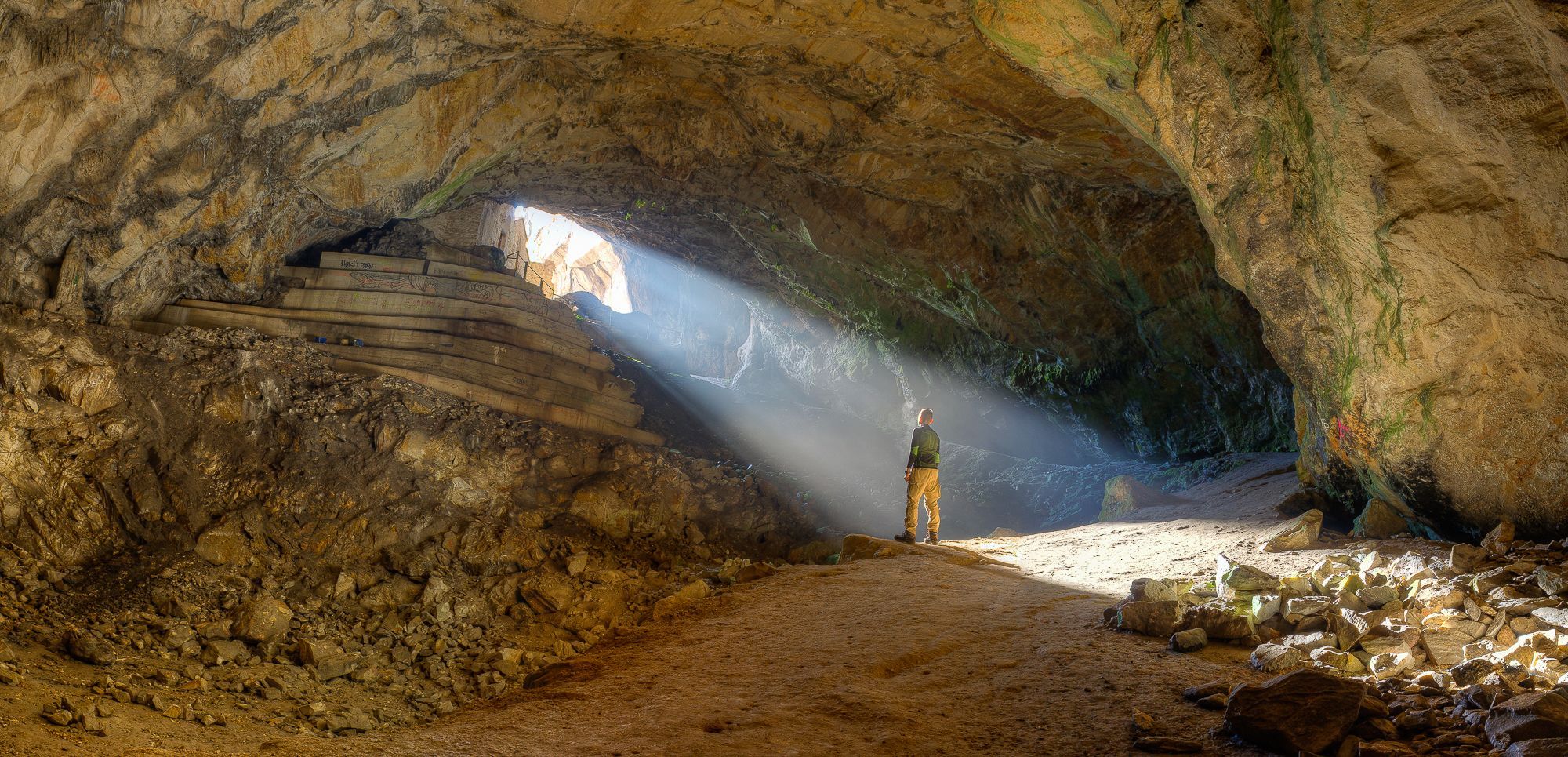 Σπηλιά του Νταβέλη – Ένα διαχρονικό μυστήριο!