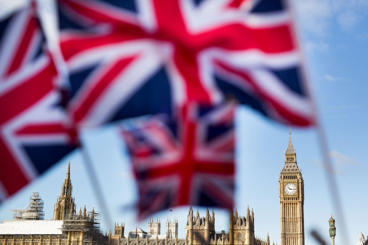 Amazon: «Προετοιμαστείτε για ένα ξαφνικό BRΕXIT»