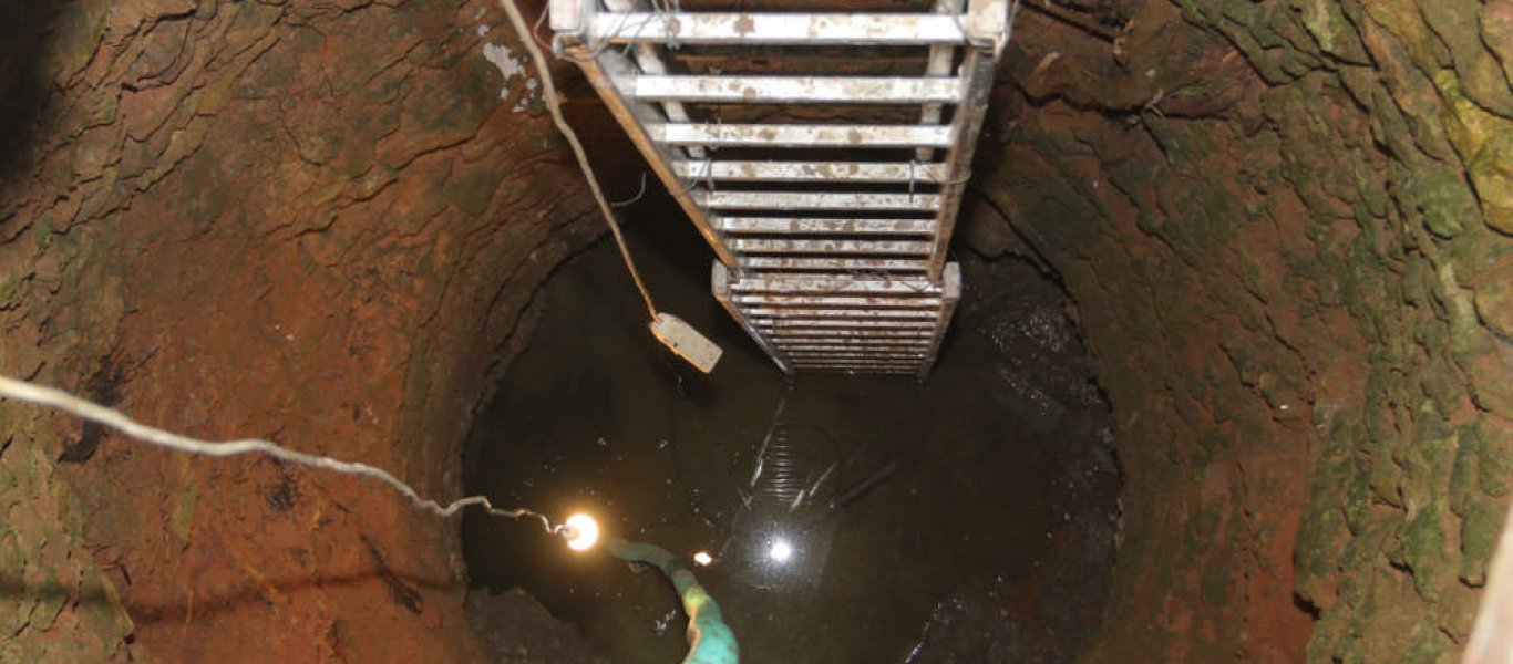 Ισπανία: Διασώστες επιχειρούν διάνοιξη σήραγγας για τη διάσωση 2χρονου αγοριού που έπεσε σε πηγάδι