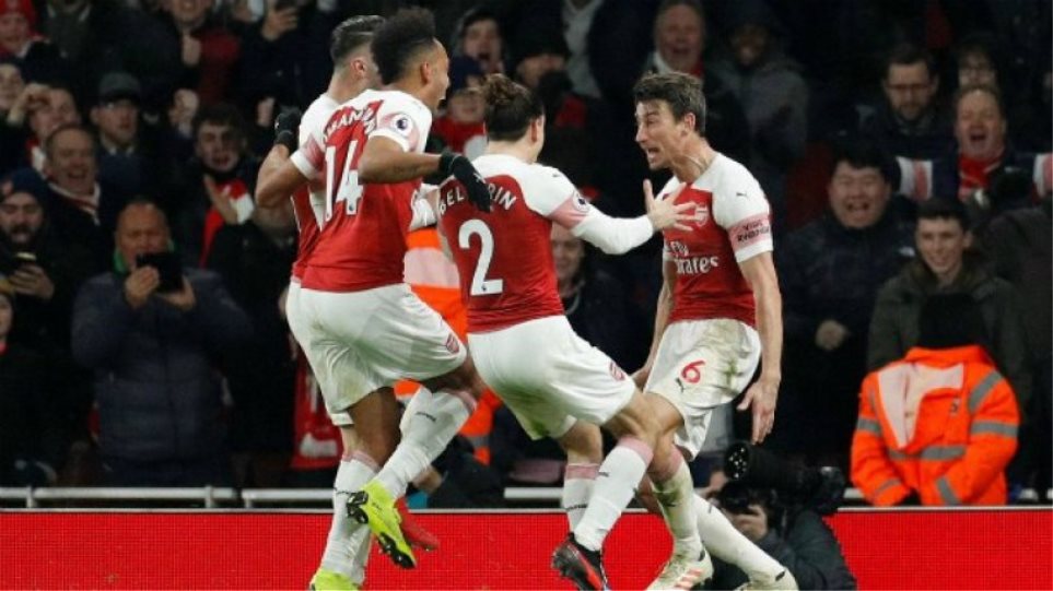 Άρσεναλ-Τσέλσι 2-0: Πήρε το ντέρμπι και έβαλε «φωτιά» στη μάχη της τετράδας (βίντεο)