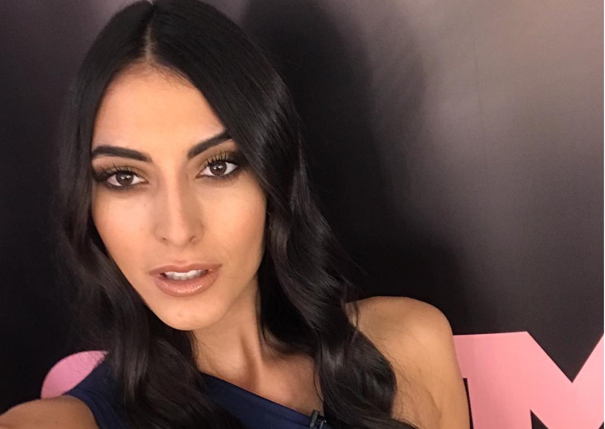 Πώς αντέδρασε η Εύη Ιωαννίδου σε πρόταση γάμου από θαυμαστή της;