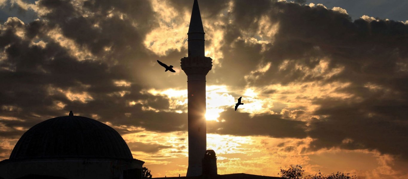 Το μεγαλύτερο τουρκικό τζαμί στα Βαλκάνια ανοίγει στα Τίρανα!