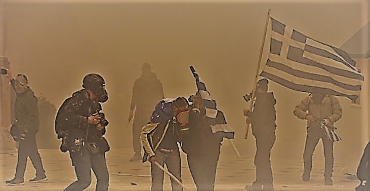 Ντροπή: Οι πραιτωριανοί του ΣΥΡΙΖΑ κτυπούν με δακρυγόνα τους Ελληνες διαδηλωτές μπροστά στη Βουλή (upd 3)