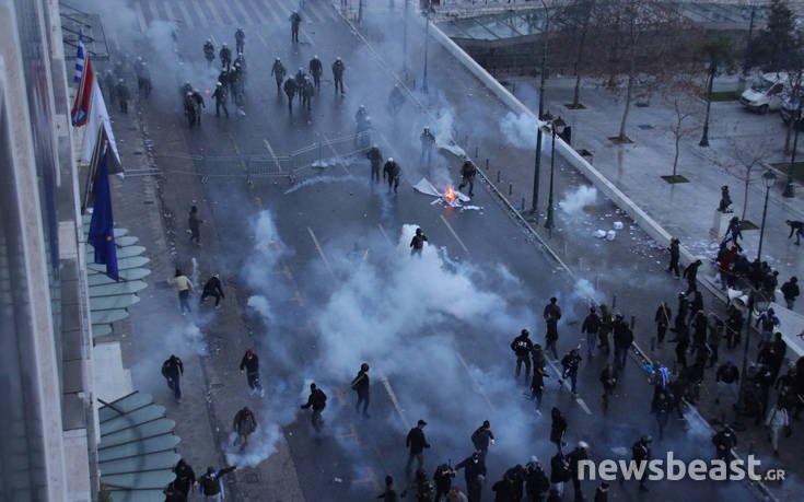 Τι γράφουν τα ξένα ΜΜΕ για τα επεισόδια στην Αθήνα στο συλλαλητήριο