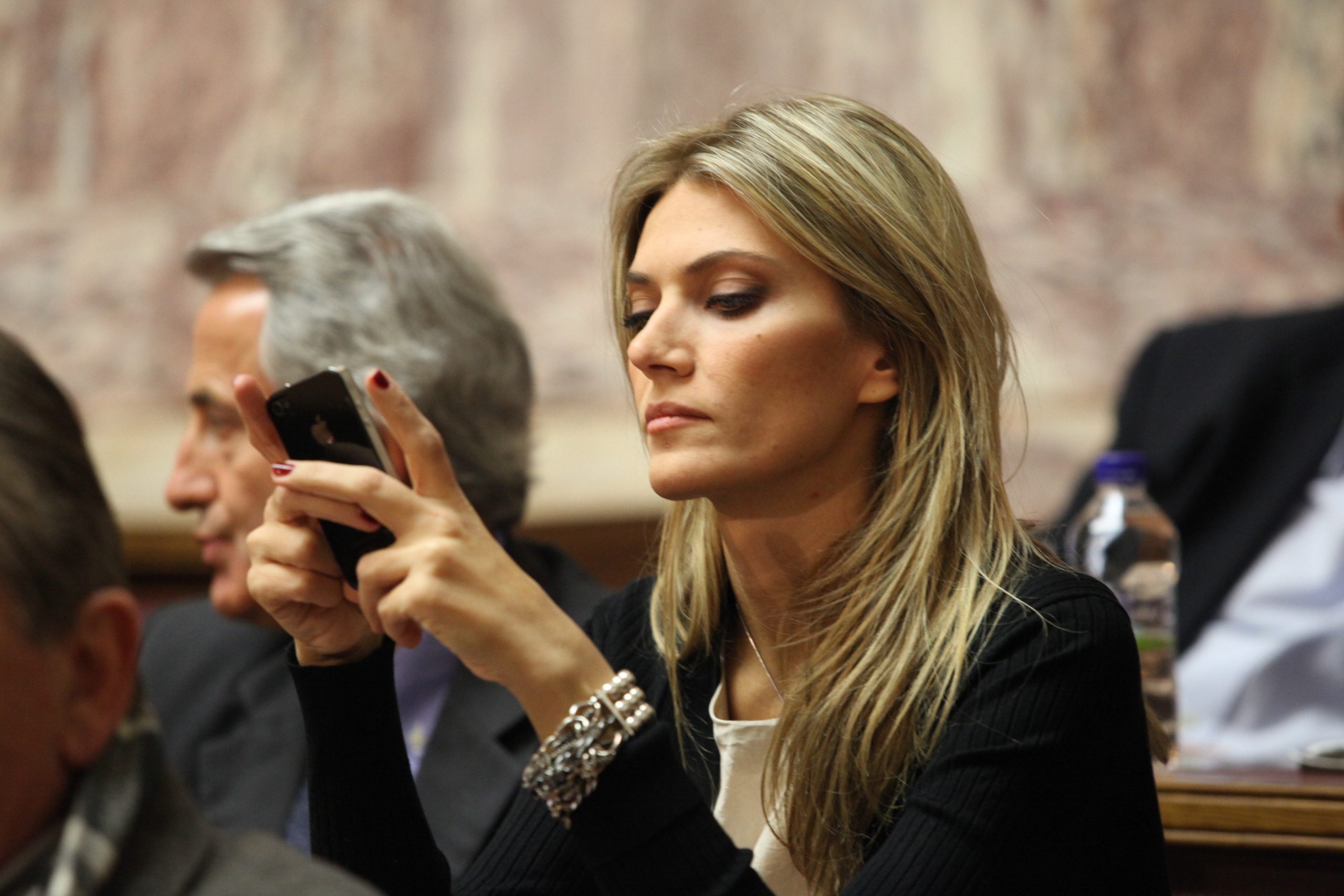 Ε.Καϊλή για Θεοχαρόπουλο: «Να παραδώσει άμεσα την έδρα του και να την επιστρέψει στην Δημοκρατική Παράταξη»