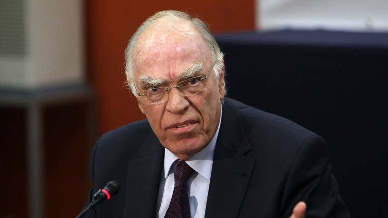 Β. Λεβέντης: «Η Βουλή εκτρέφει δύο φίδια, τον Τσίπρα και τον Μητσοτάκη – Δεν θα προκύψει αυτοδύναμη κυβέρνηση»