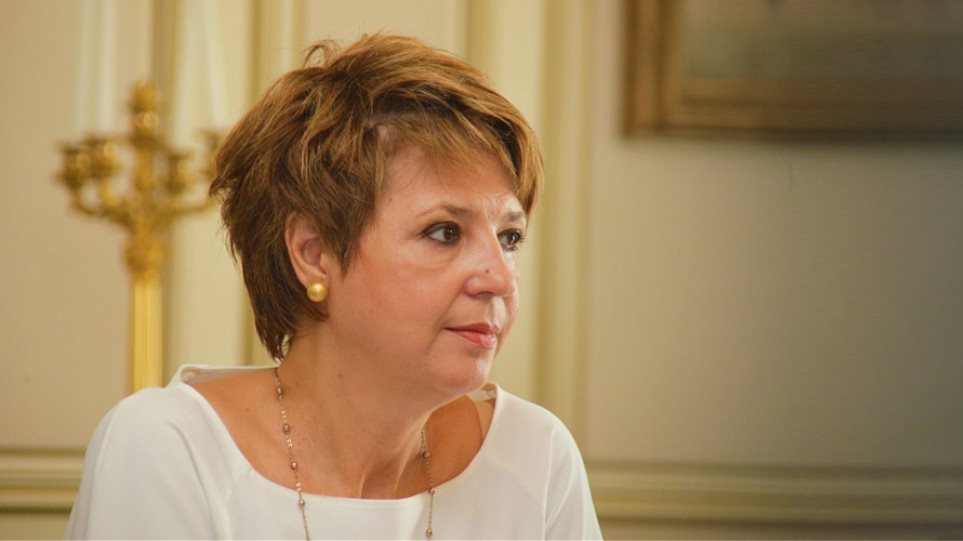 Όλγα Γεροβασίλη: Μιλά για «ψευδείς ειδήσεις» αλλά… – Δείτε το βίντεο