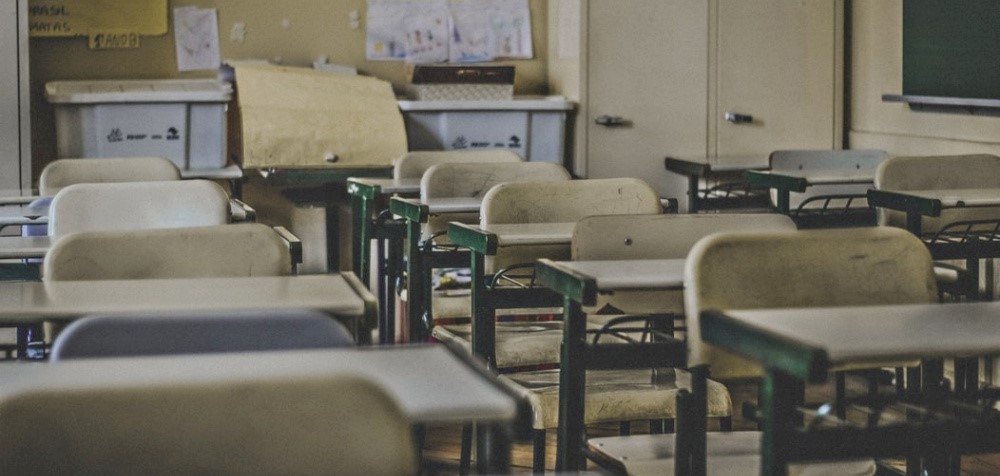 Επτάχρονο αγόρι έκλεψε όπλο από τον πατέρα του και πυροβόλησε στο σχολείο