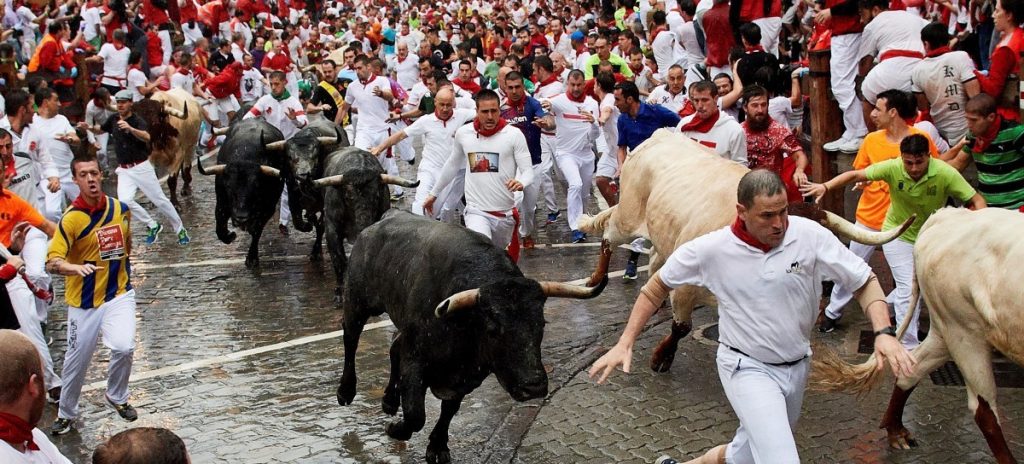 Σ. Αραβία: Προγραμματίζουν ταυρομαχίες, τουρνουά e-gaming και διαγωνισμό ανάγνωσης Κορανίου με έπαθλο 1,3 εκατ. δολ.