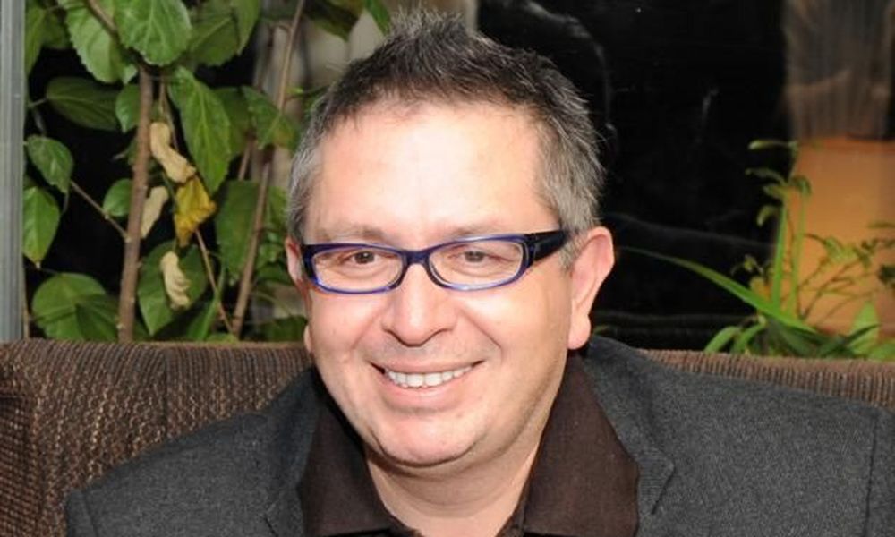 Έμαθαν on camera για τον θάνατο του Θέμου Αναστασιάδη! – Έπαθε σοκ η ηθοποιός… (βίντεο)