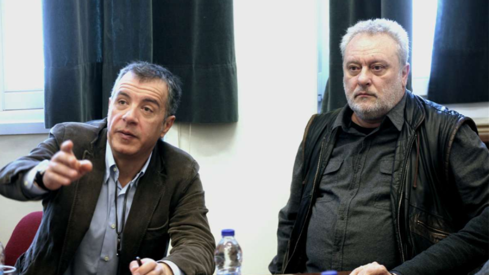 «Σύρραξη» Θεοδωράκη – Ψαριανού στη Βουλή με βρισιές και σπρωξιές – Διαψεύδει ο ανεξάρτητος βουλευτής (upd)