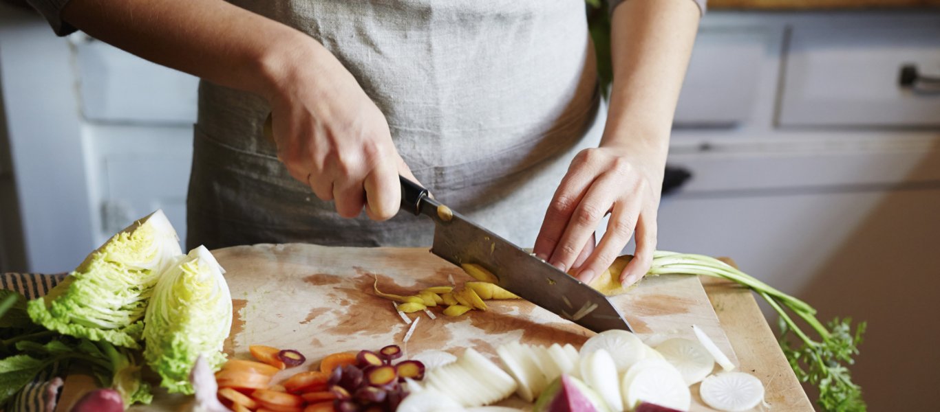 Τα 4 λάθη που κάνετε στο μαγείρεμα και σας παχαίνουν χωρίς να το ξέρετε