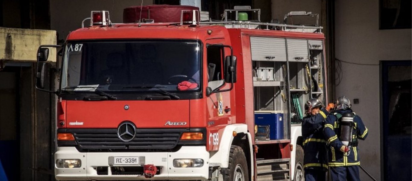 Αγωνία στο Πέραμα: Άνθρωπος έπεσε σε δεξαμενή καυσίμων – Επιχείρηση για την ανάσυρσή του