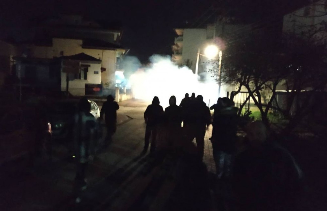 Στη Δικαιοσύνη οι συλληφθέντες για τα επεισόδια έξω από το σπίτι της βουλευτού του ΣΥΡΙΖΑ