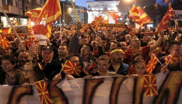 TIME: «Aνησυχητική για τη Δημοκρατία η συμφωνία» – «Θα φέρει σκληρές εθνοτικές εντάσεις»