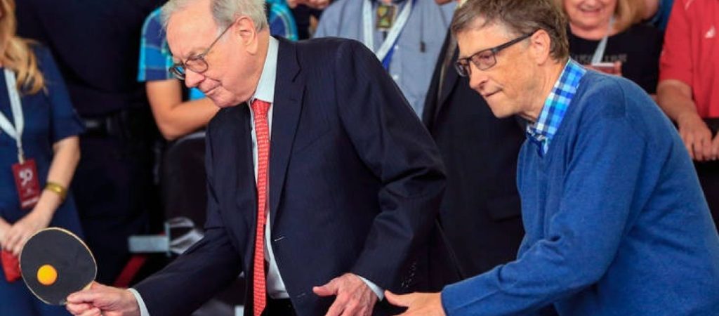 Μπιλ Γκέιτς και Γουόρεν Μπάφετ: Έχουν συνολική περιουσία 170 δισ. δολαρίων