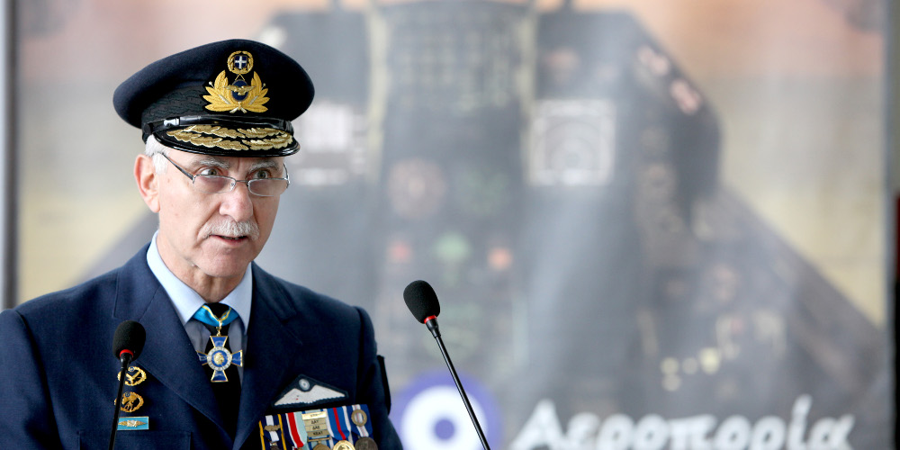 «Ακεραιότητα, προσφορά και τελειότητα» ζήτησε ο νέος Α/ΓΕΕΘΑ Χ.Χριστοδούλου