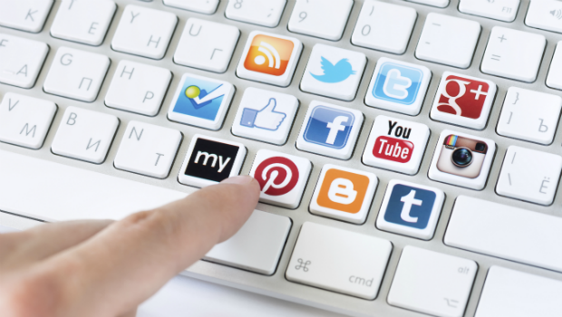 Νέος κίνδυνος από τα μέσα κοινωνικής δικτύωσης: Στη φόρα τα προσωπικά μηνύματα των χρηστών