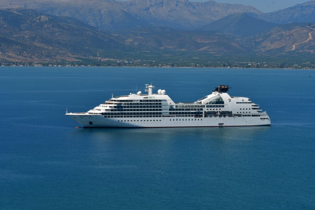 Καιρός ήταν: Ξαναρχίζει η θαλάσσια σύνδεση μεταξύ των δύο ελληνικών κρατών Ελλάδας και Κύπρου