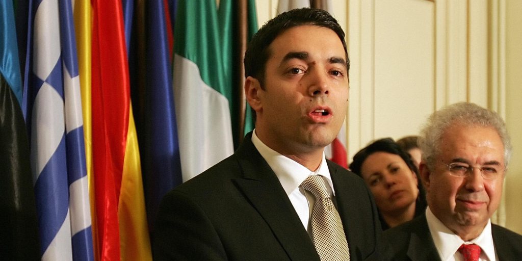 «Ανέβηκαν» οι τόνοι στη Βουλή των Σκοπίων – Πρόταση μομφής κατά του Ντιμιτρόφ