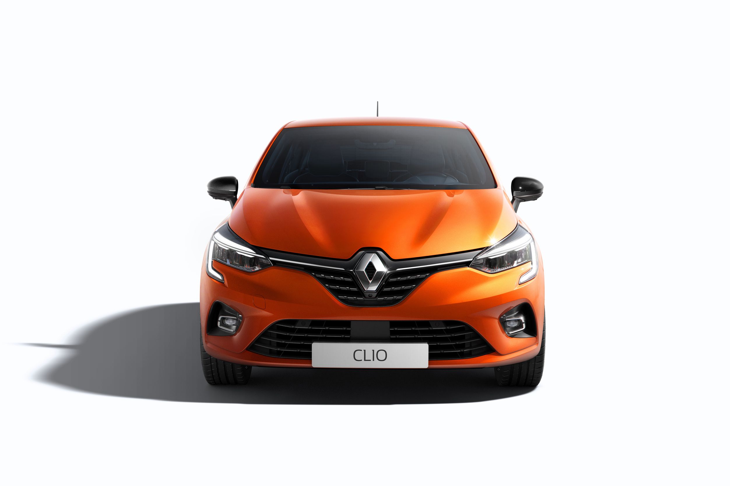 Renault Clio & Captur E-TECH: Υβριδικά με τεχνολογία από F1 | 8kb.es