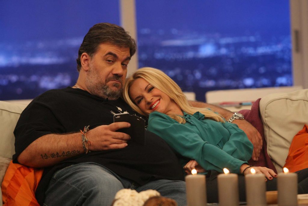 Συγκλόνισε ο Δημήτρης Σταρόβας: «Πόσο γουρούνια είμαστε, πόσο αχάριστοι…» – Tί αποκάλυψε (βίντεο)