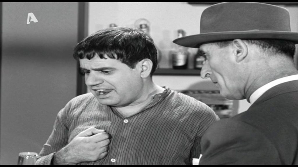 Ποιος ήταν ο άνθρωπος που μιμήθηκε ο Γκιωνάκης στα «Κίτρινα Γάντια»; (βίντεο)