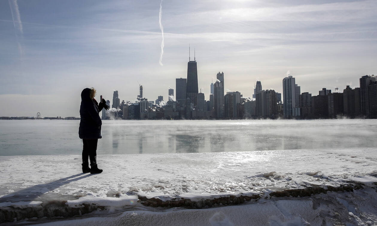 Τα πιο περίεργα περιστατικά από το πολικό ψύχος στις ΗΠΑ (φώτο)