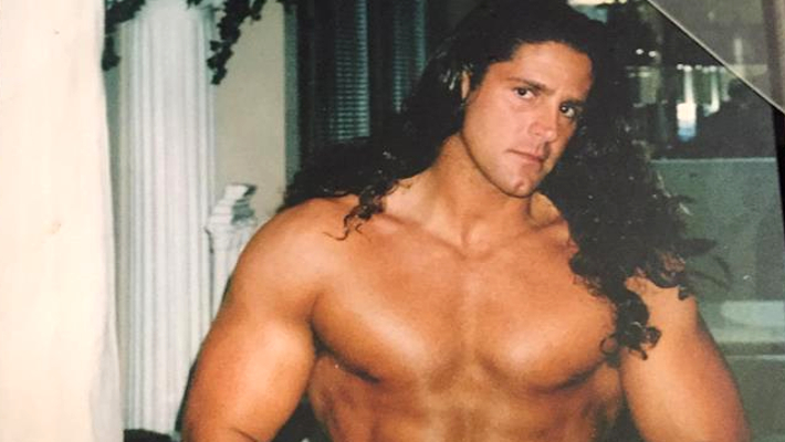 Κοκαΐνη, μοντέλα, όπλα: Ο Έλληνας «νονός» που έτρεμε ακόμα και η Μαφία (φωτό)