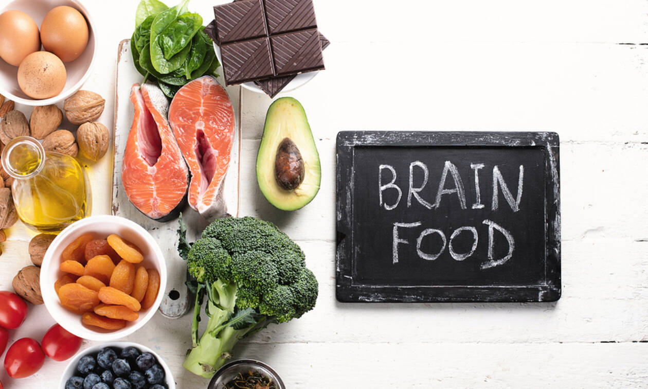 Οι 8 καλύτερες τροφές για το μυαλό σας (φώτο)