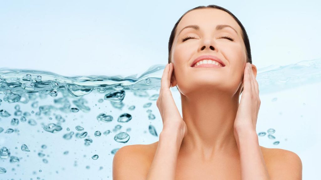 Δείτε με ποιο τρόπο μπορείτε να φτιάξετε φυσικό υαλουρονικό οξύ