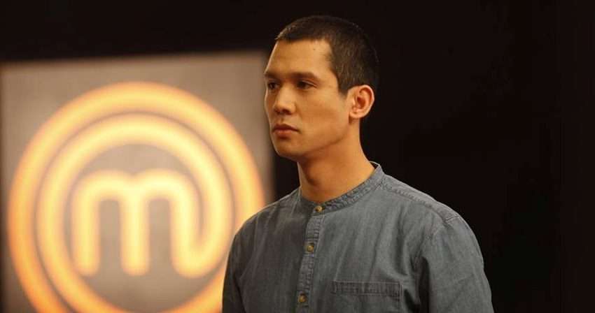 MasterChef: Έξαλλος ο Κοντιζάς άρχισε να φωνάζει από τον εξώστη – «Δεν ξεκινάμε καλά» (βίντεο)