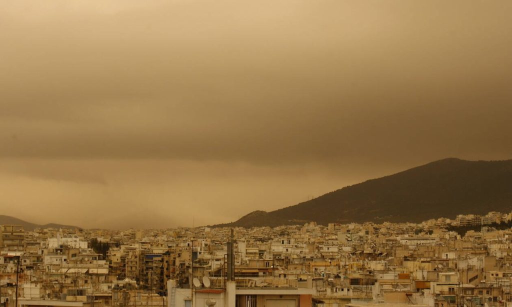 Αφρικανική σκόνη, λασποβροχές και χαλάζι – Κακοκαιρία μέχρι την Πέμπτη
