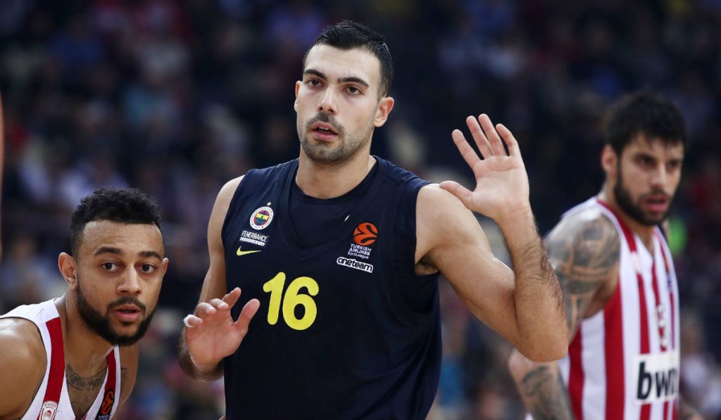 Στο δείπνο Τσίπρα-Ερντογάν ο Κώστας Σλούκας: Ο αγαπημένος παίχτης της Φενέρμπαχτσε (φωτο)