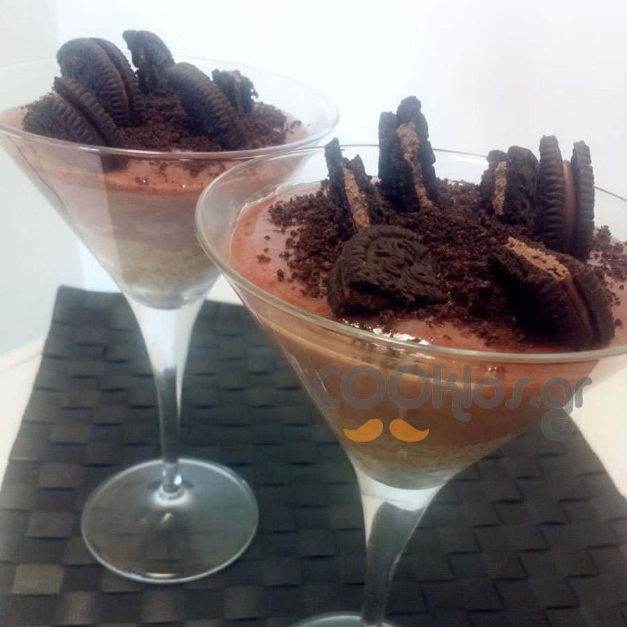 Η συνταγή της ημέρας: Cheesecake σοκολάτας με μπισκότα γεμιστά