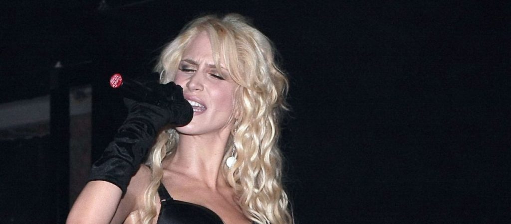 Άλλος άνθρωπος: Την Πετρούλα Κωστίδου σήμερα δεν θα την αναγνώριζε ούτε ο cameraman του Star (φωτο)