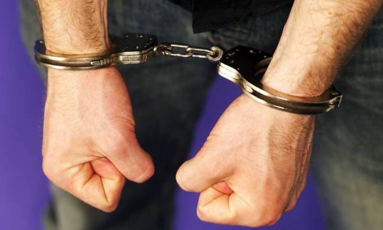 Έβρος: Συνέλαβαν 53χρονο αλλοδαπό με δύο εντάλματα της Interpol