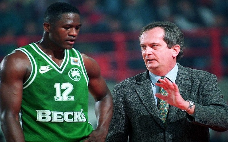 Μάλκοβιτς: «Στην Ελλάδα γίνονται πολλές βρωμιές εκτός γηπέδου»