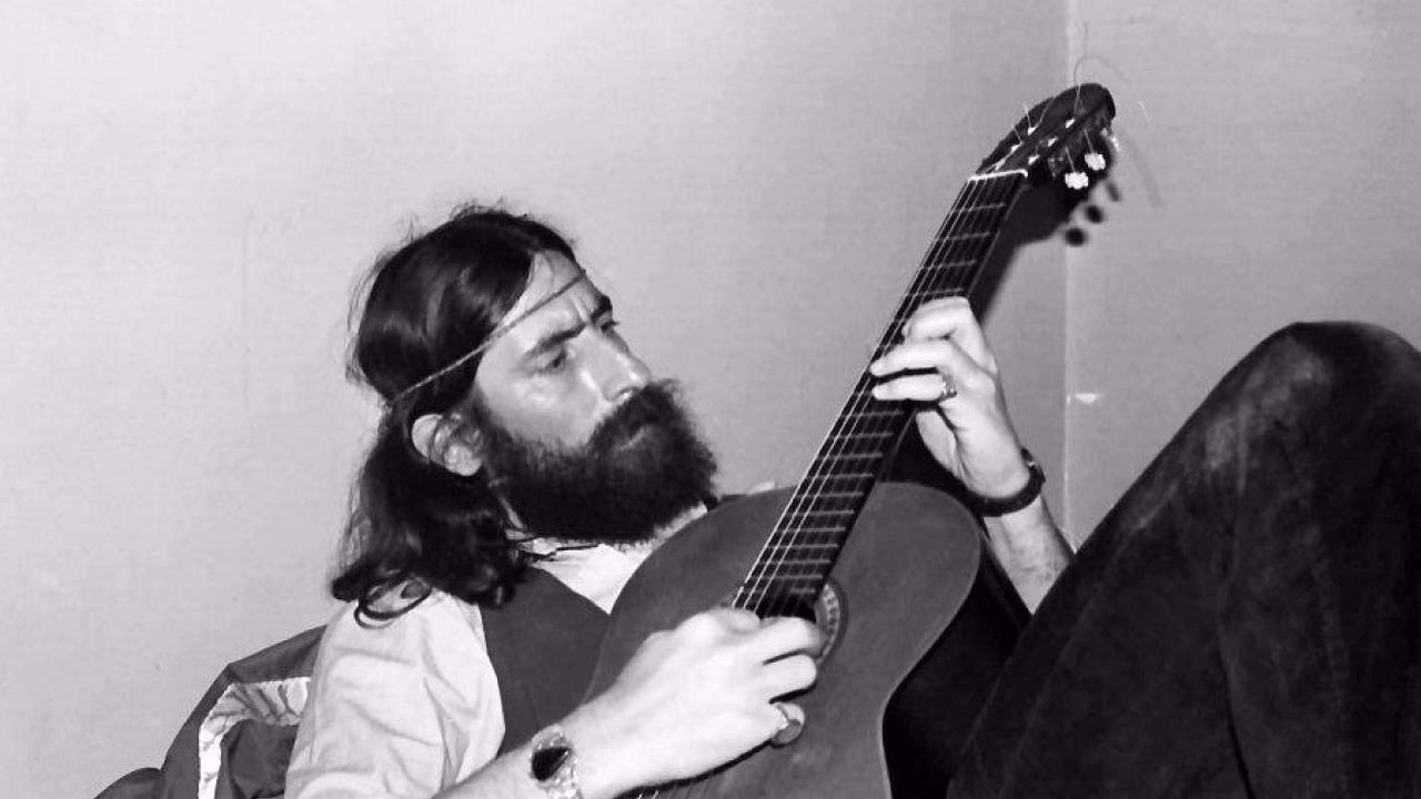 Νικόλας Άσιμος: Τα πειράματα με ζώα και ο τελετουργικός βιασμός μίας κοπέλας