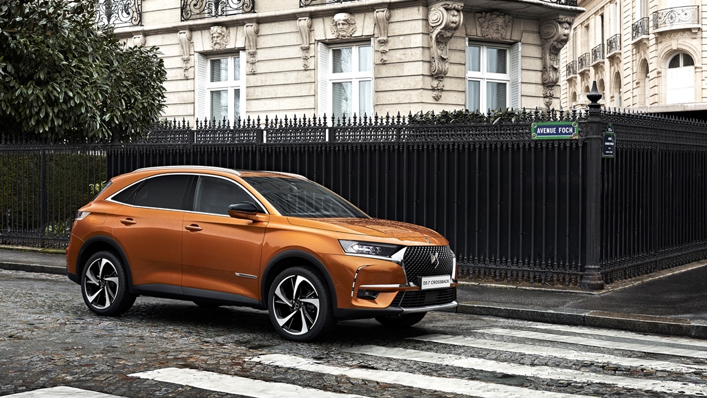 Ξεκίνησε τη συλλογή βραβείων το νέο LUXURY SUV DS 7 CROSSBACK